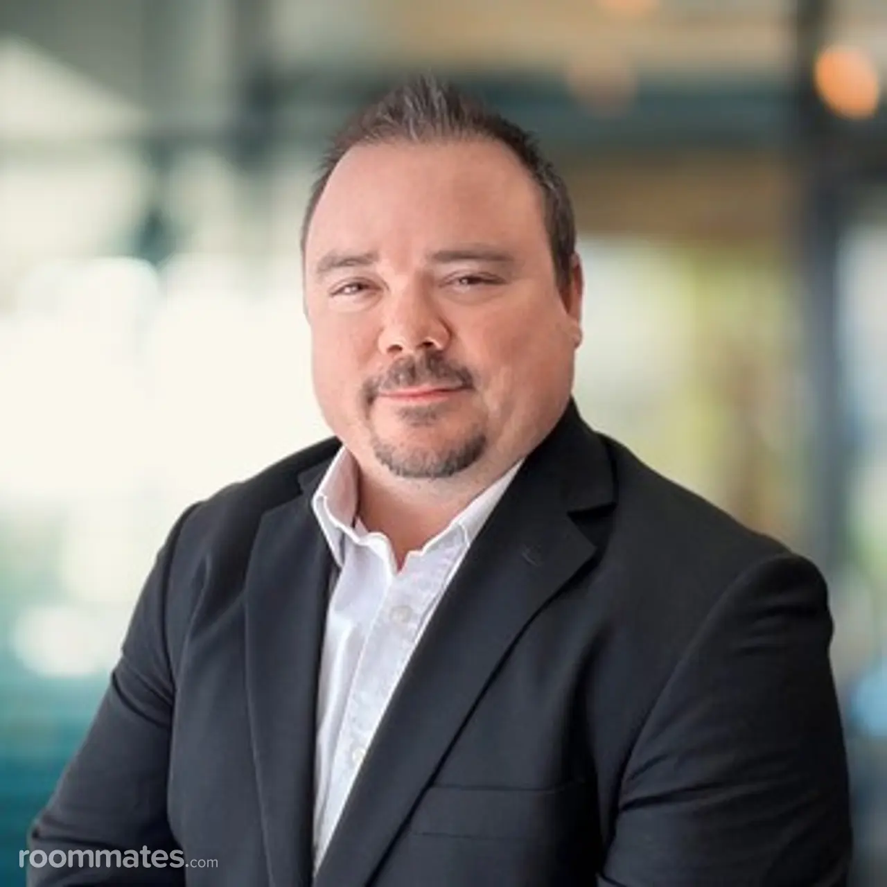 Profile photo 9 of 9