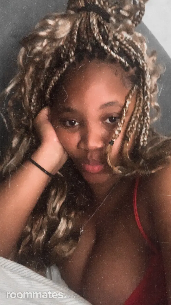 Profile photo 3 of 4