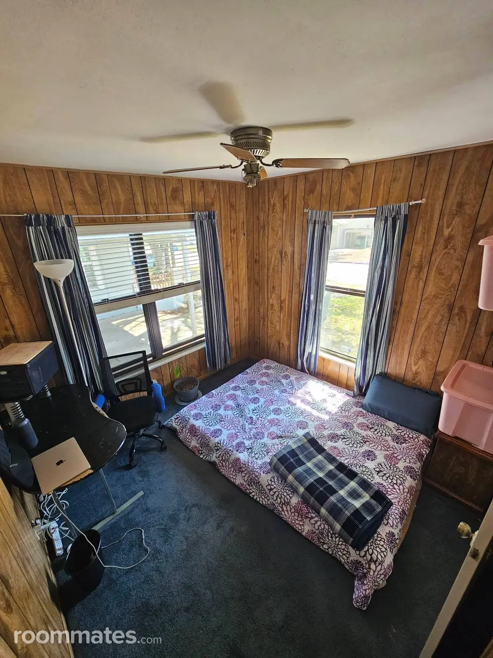 Profile photo 3 of 12