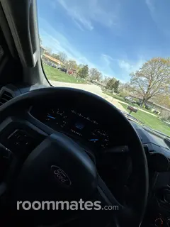 Roommate looking Carpentersville, IL, $800