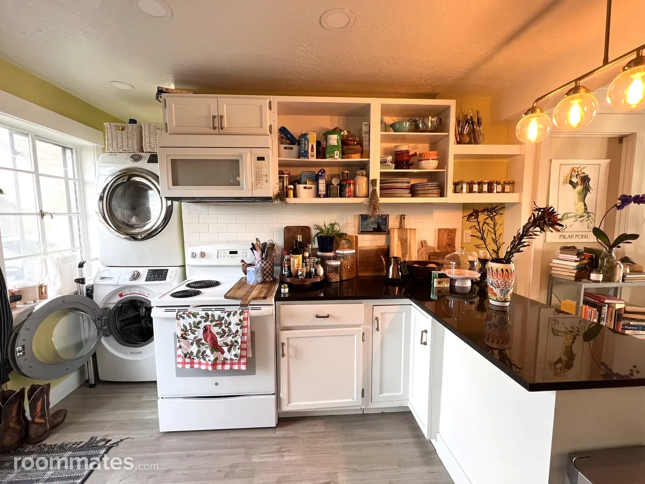 Profile photo 3 of 19