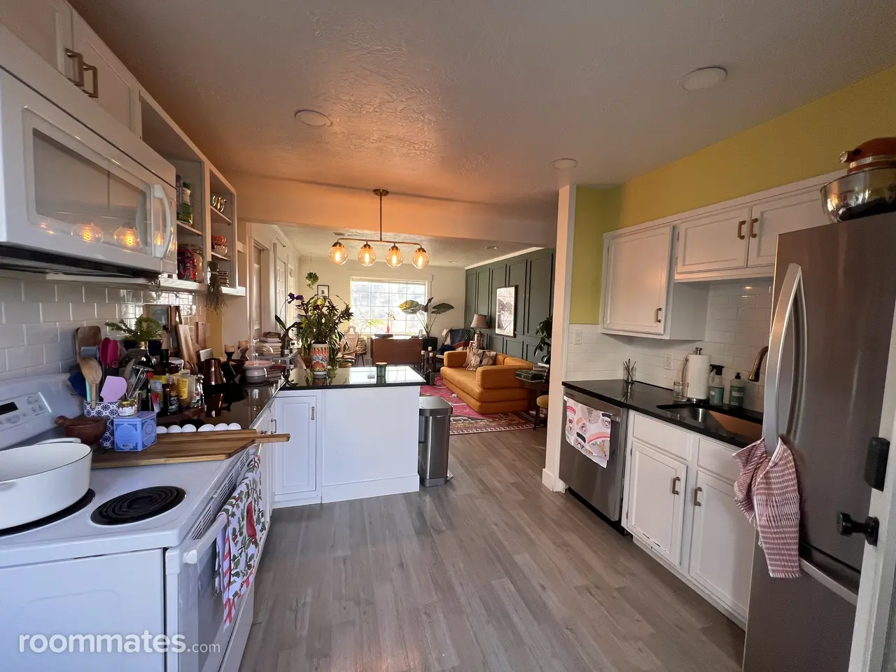 Profile photo 2 of 19