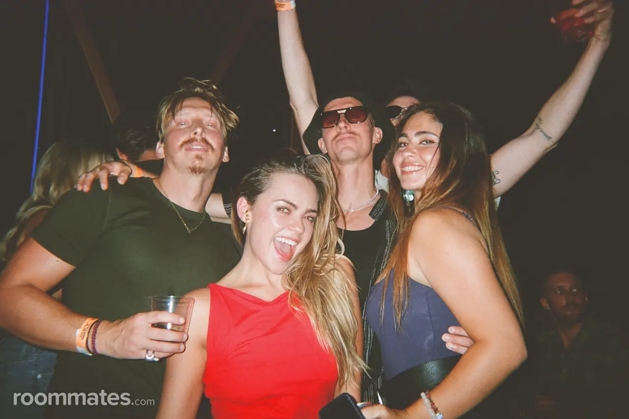 Profile photo 13 of 19