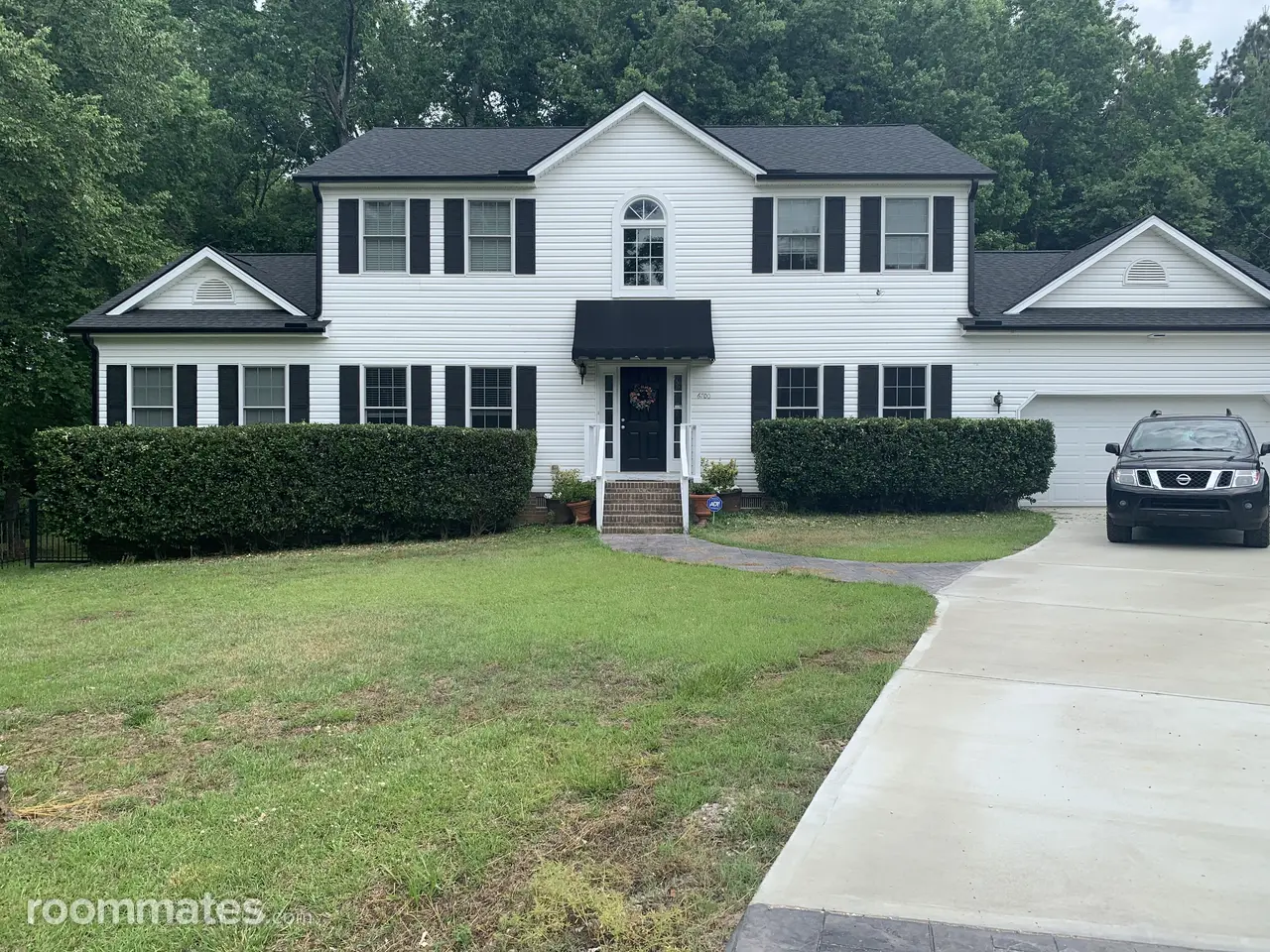 Profile photo 6 of 10