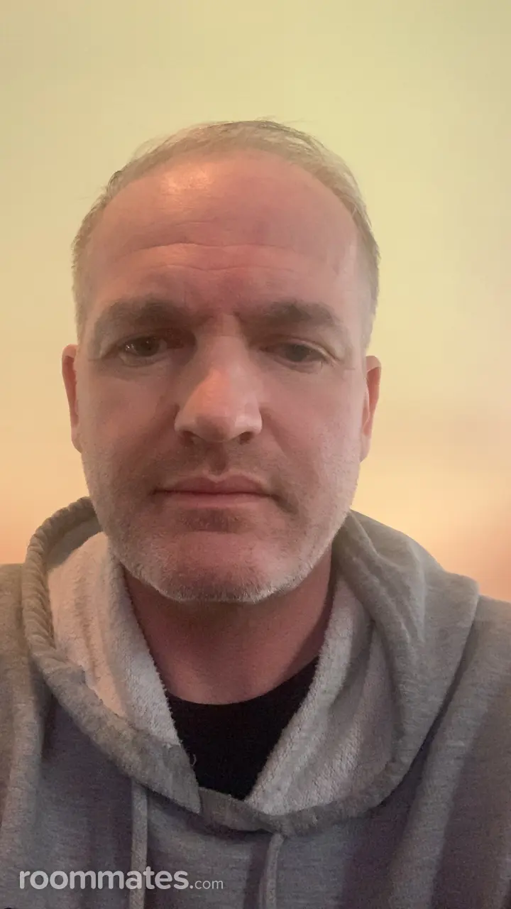 Profile photo 10 of 10