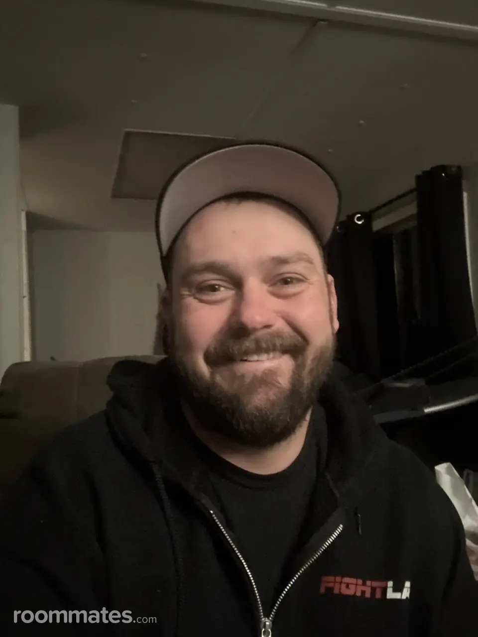 Profile photo 6 of 6