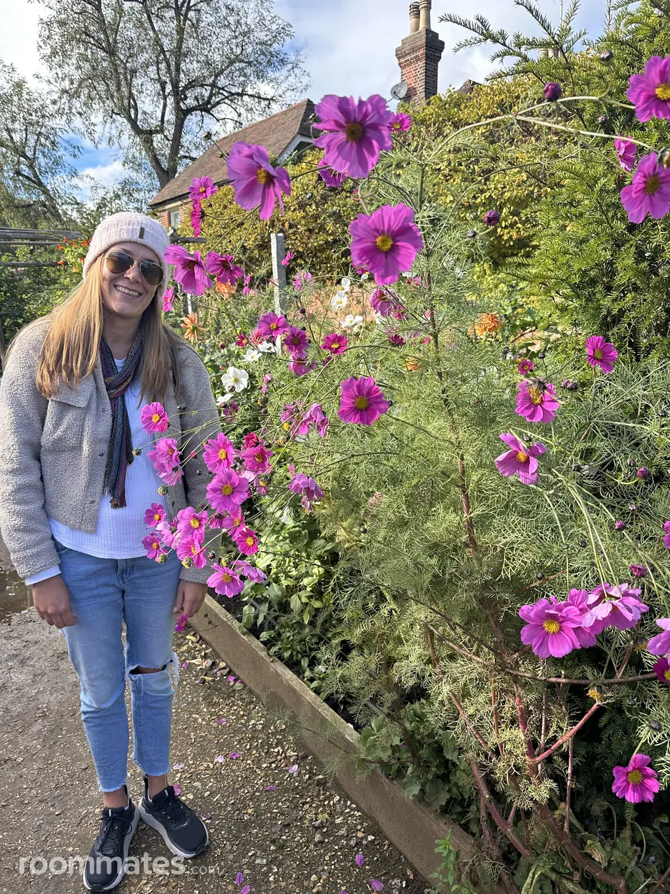 Profile photo 9 of 9