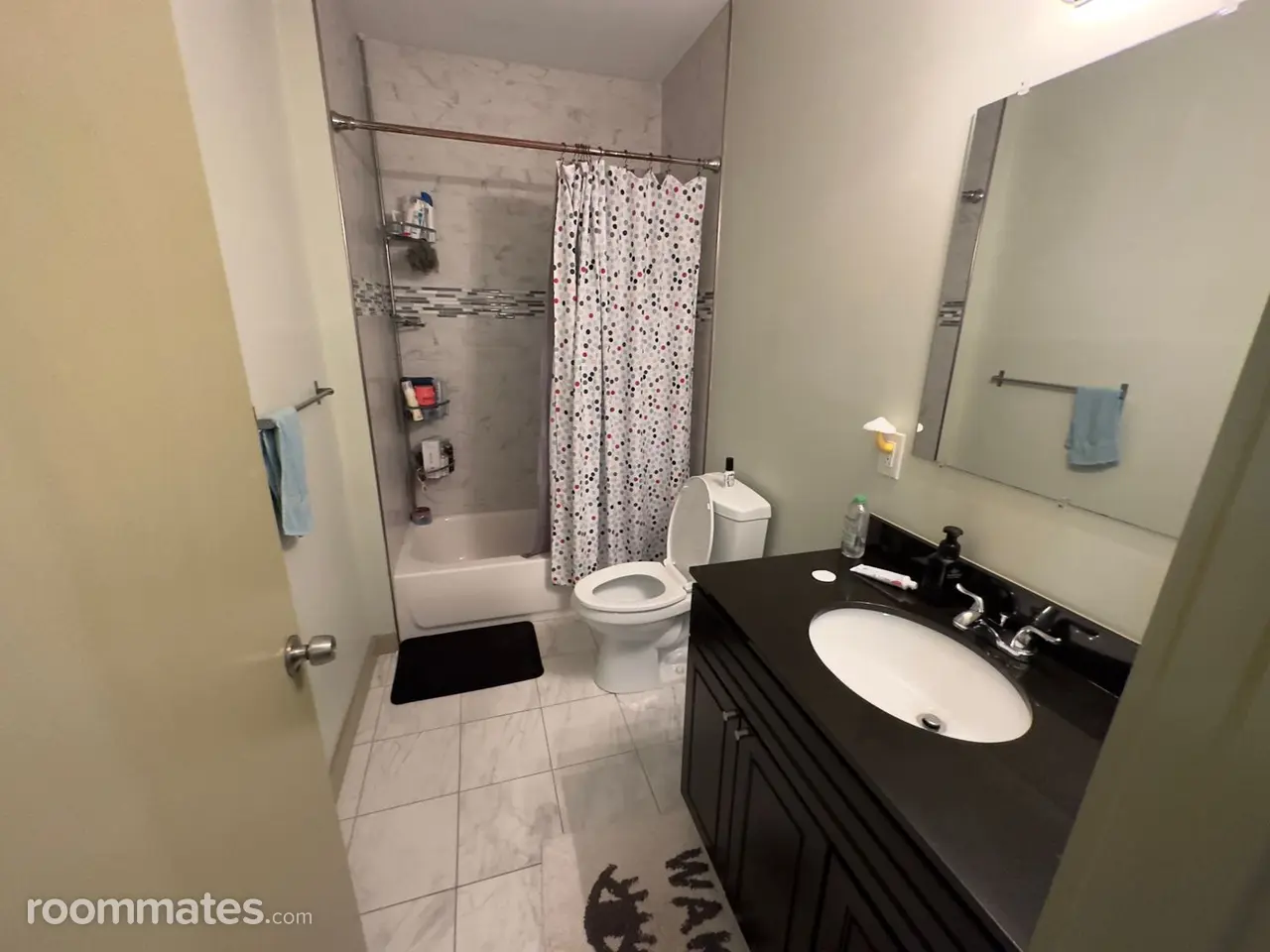 Profile photo 4 of 8