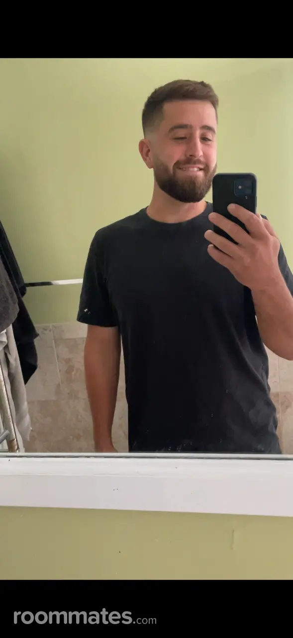 Profile photo 5 of 5