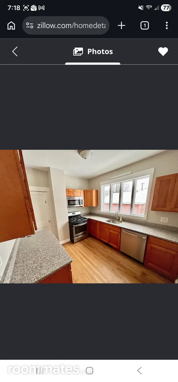 Profile photo 14 of 19