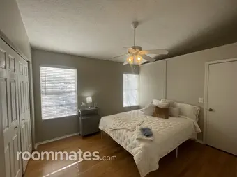 Room for rent in Sandy Springs, GA $1000, house
