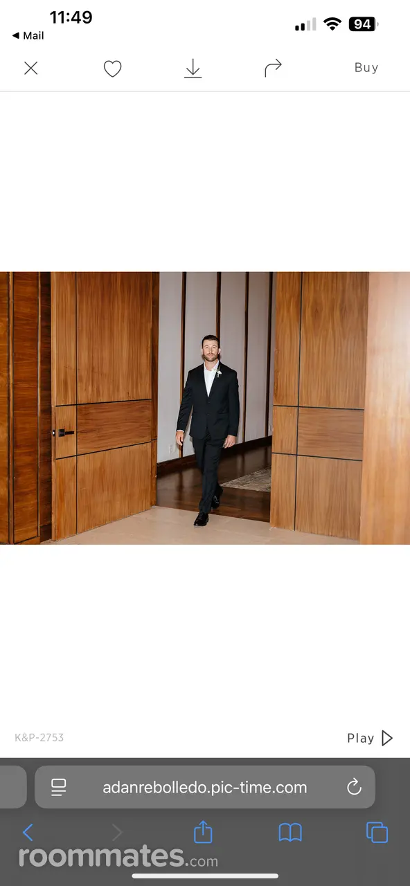 Profile photo 1 of 1