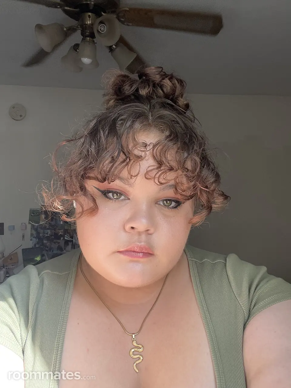 Profile photo 1 of 1