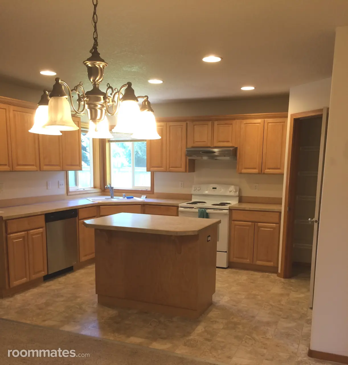 Profile photo 2 of 4