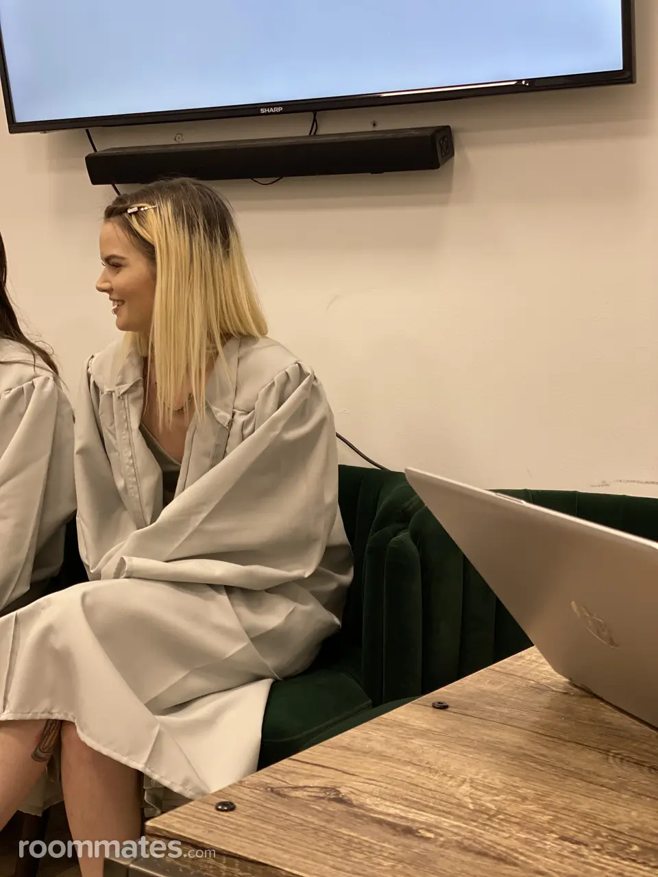 Profile photo 4 of 4