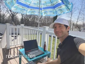 Roommate looking Miami Beach FL, $1500