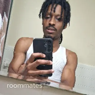 Roommate looking Bridgeport, CT, $700