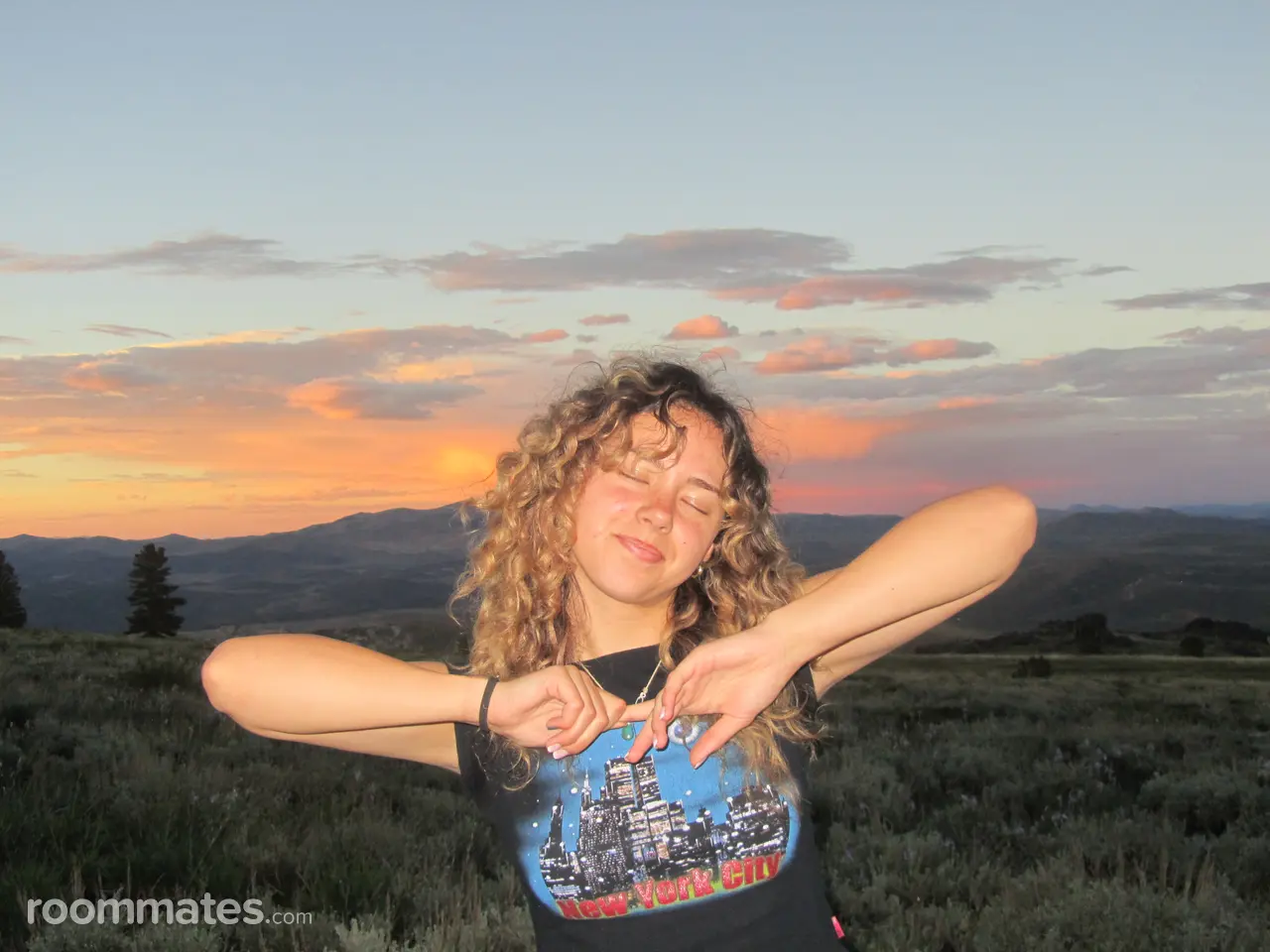 Profile photo 3 of 6