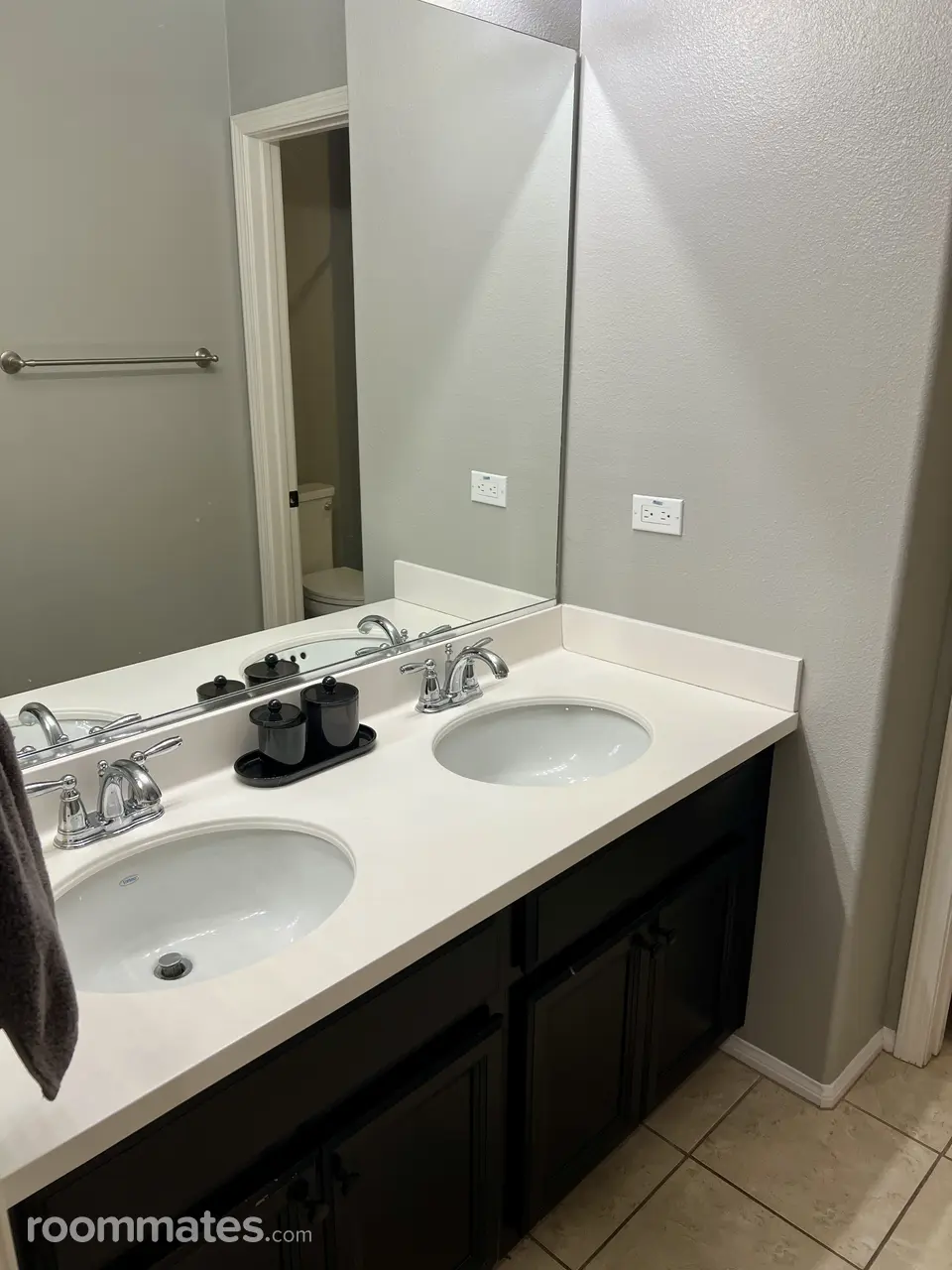 Profile photo 5 of 11