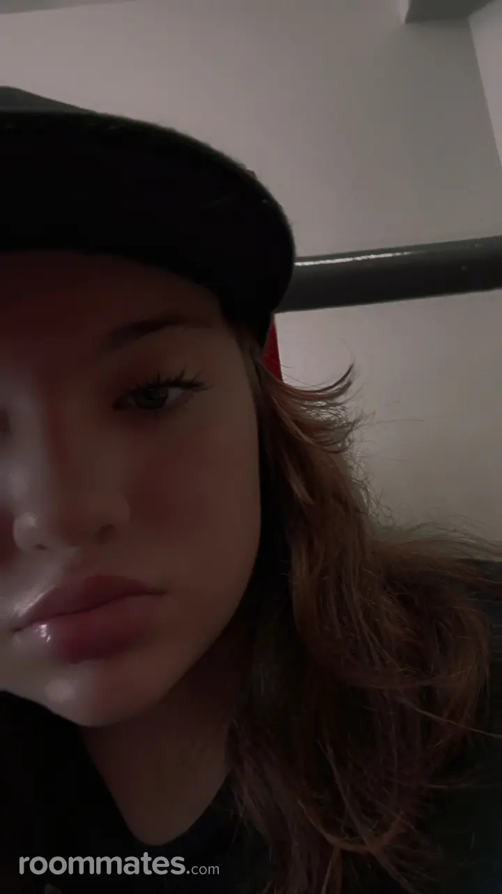 Profile photo 4 of 11