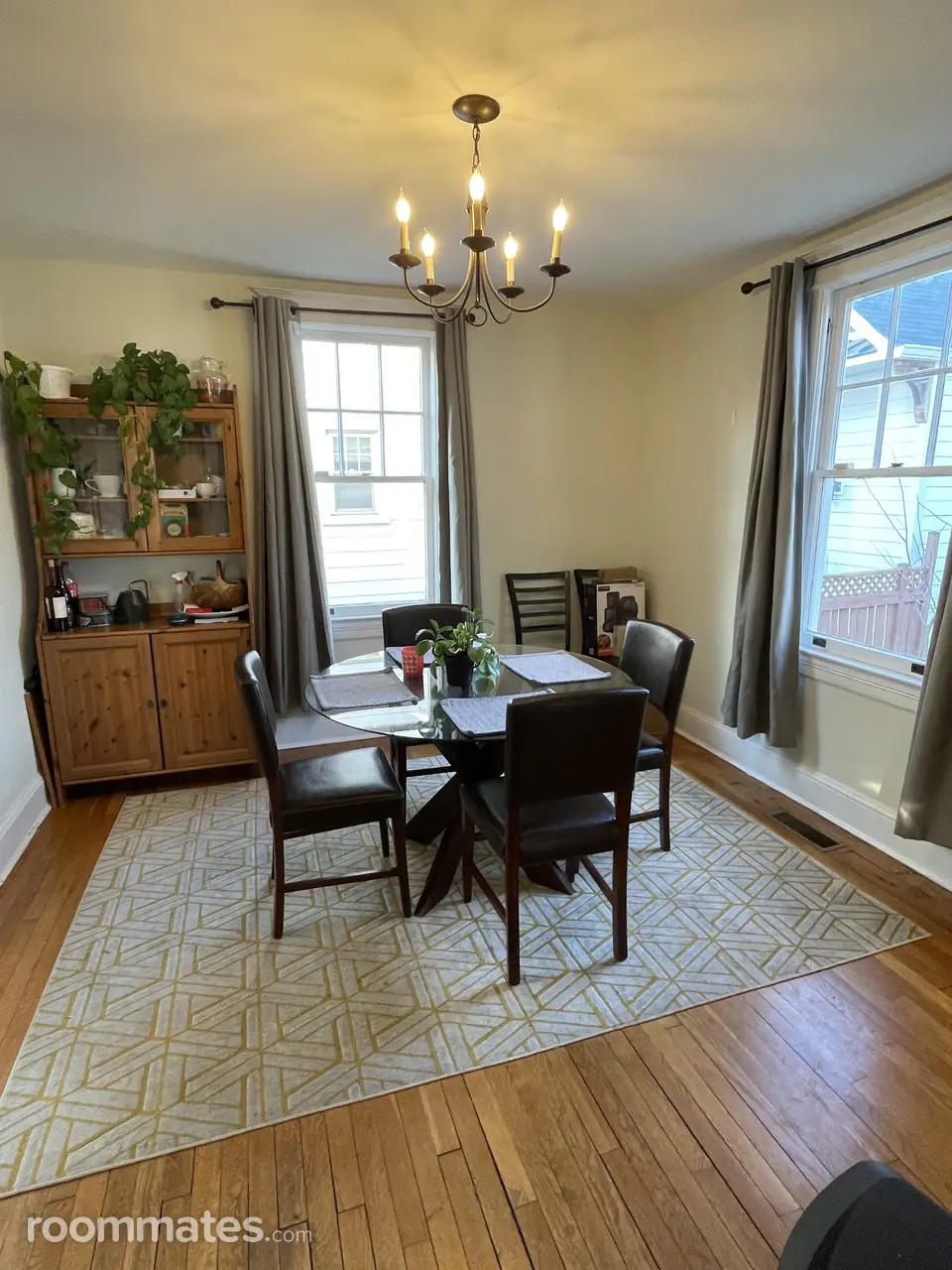 Profile photo 7 of 11