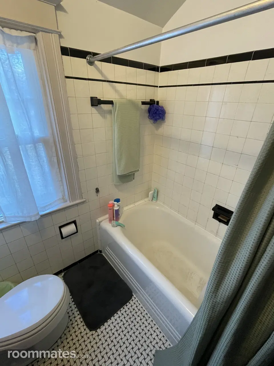 Profile photo 4 of 11