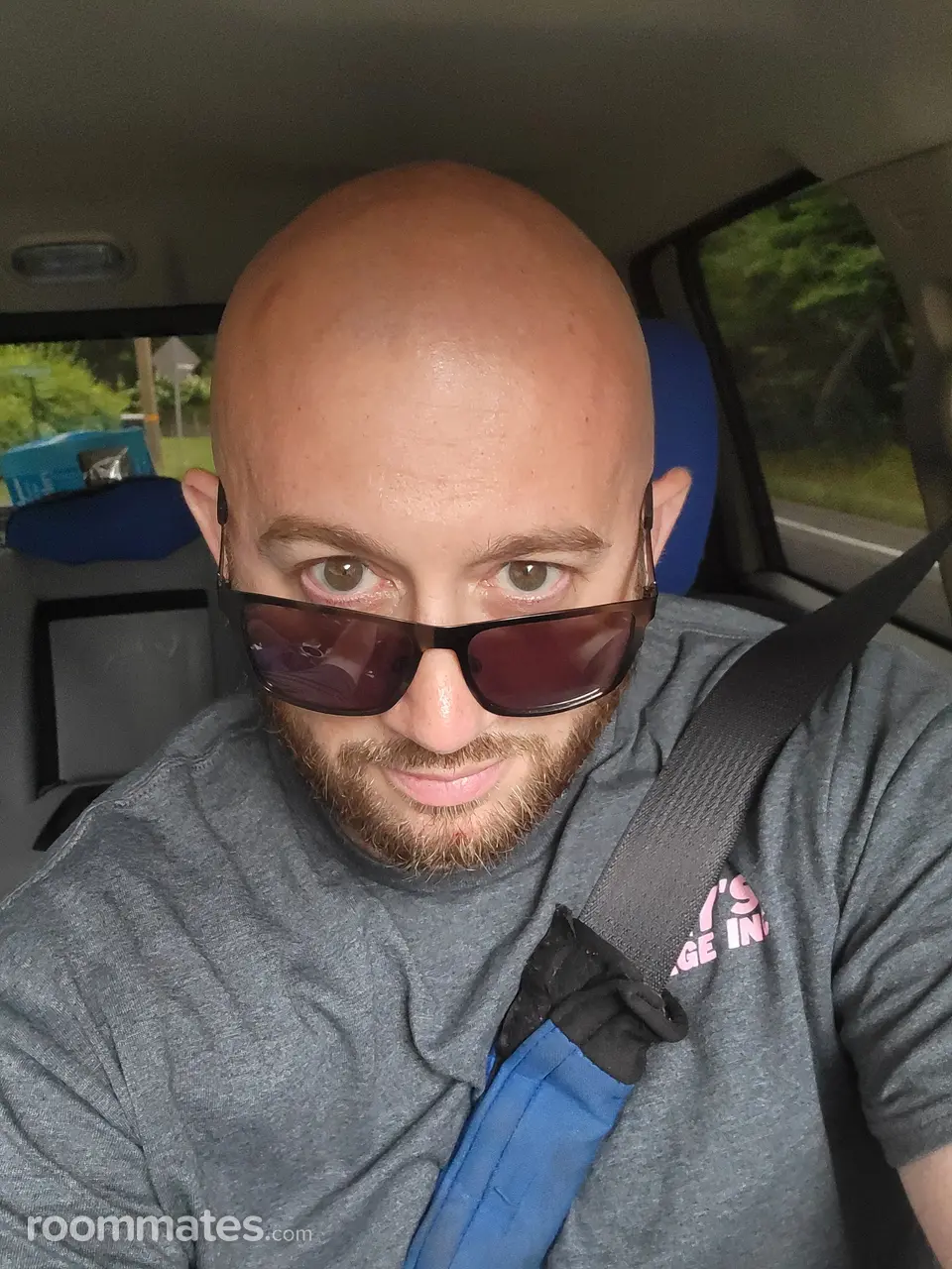 Profile photo 12 of 15