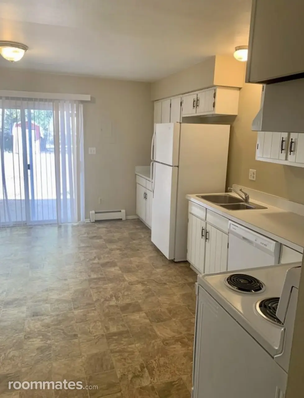 Profile photo 3 of 9