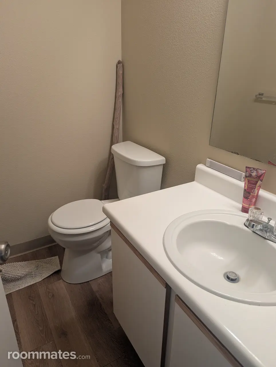 Profile photo 4 of 10