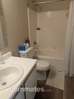 Room for rent in Marysville, WA $1050, house