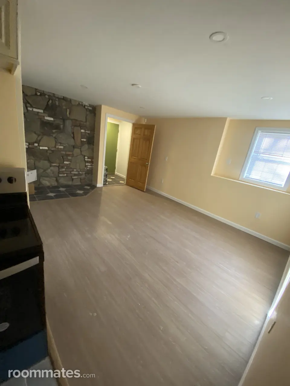 Profile photo 1 of 8