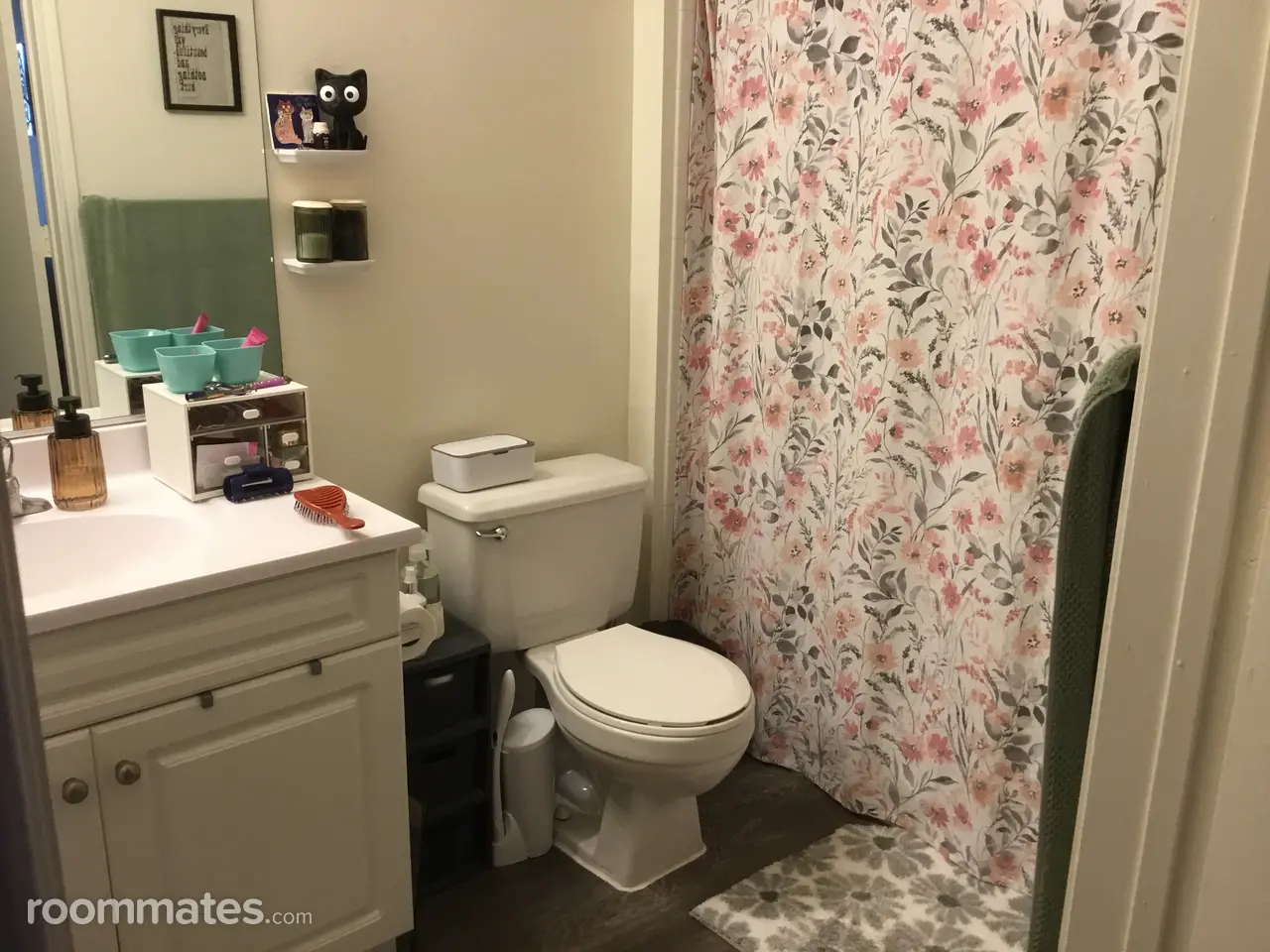 Profile photo 5 of 8