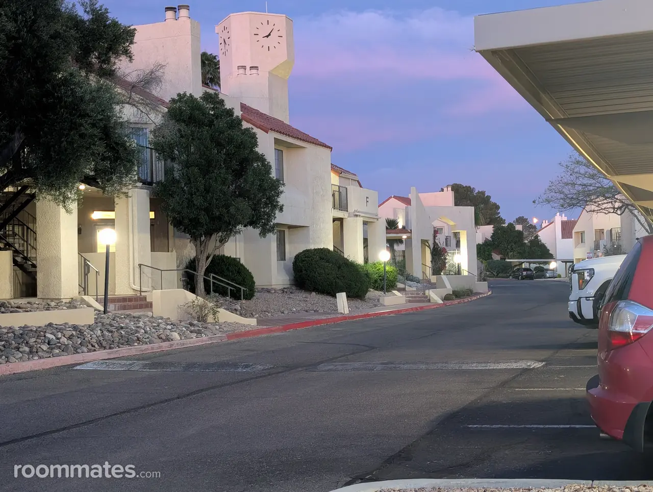 Profile photo 11 of 11