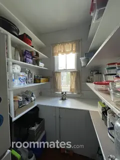 Room for rent in Dorchester, MA $1100, house