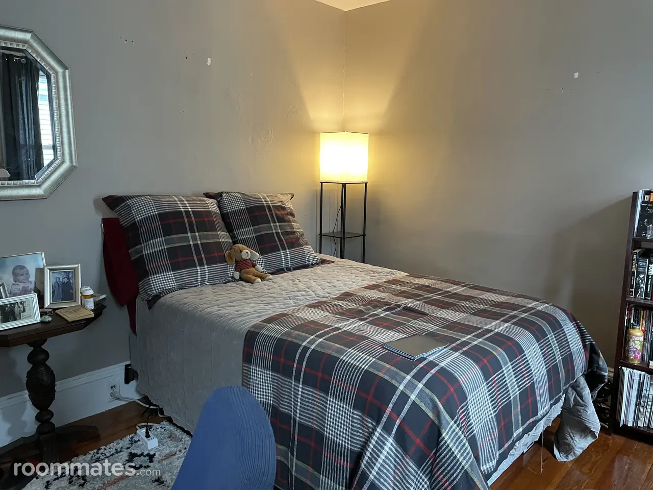 Profile photo 6 of 8