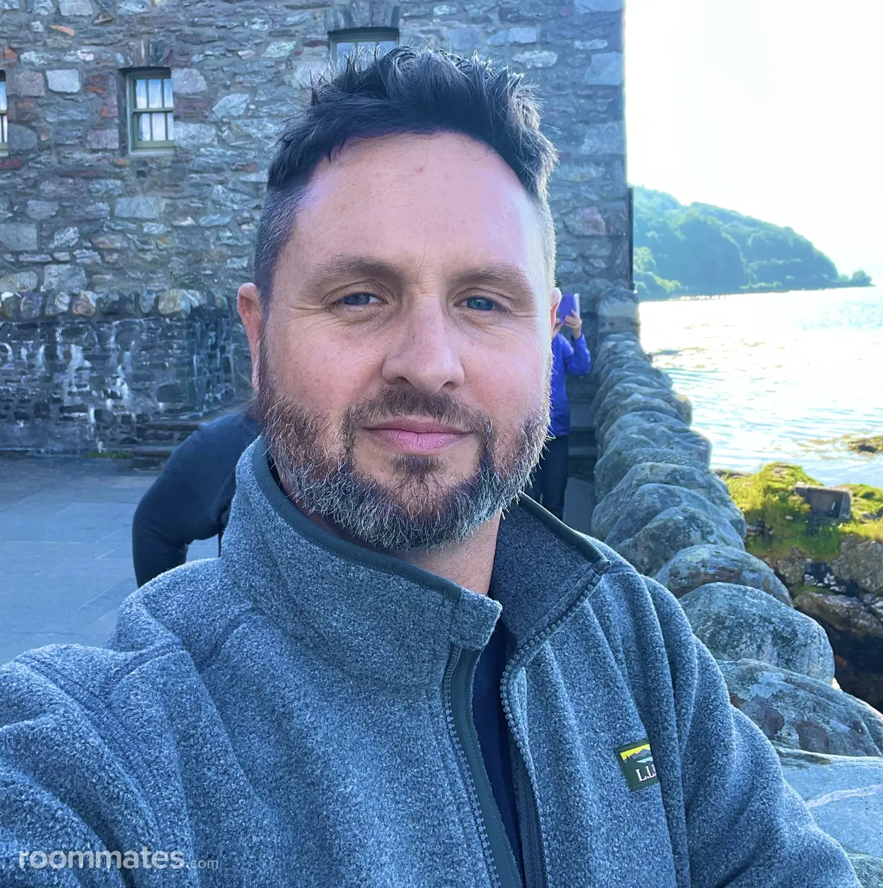 Profile photo 8 of 8