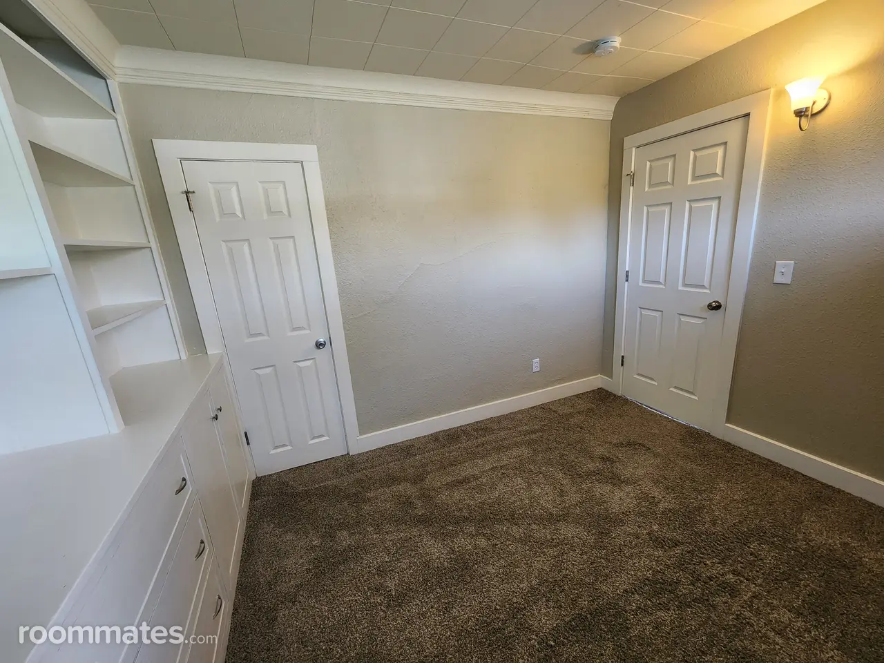 Profile photo 3 of 11