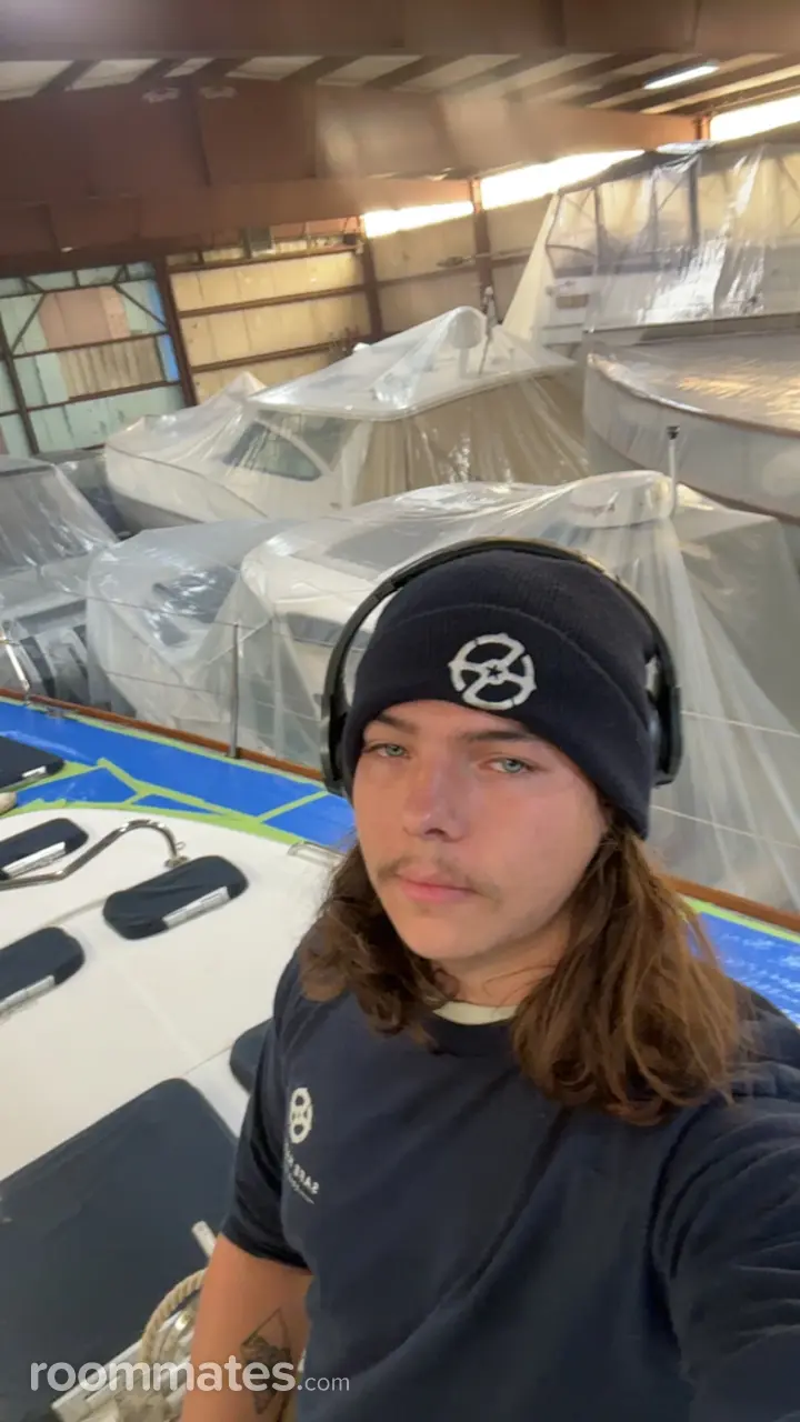 Profile photo 1 of 1