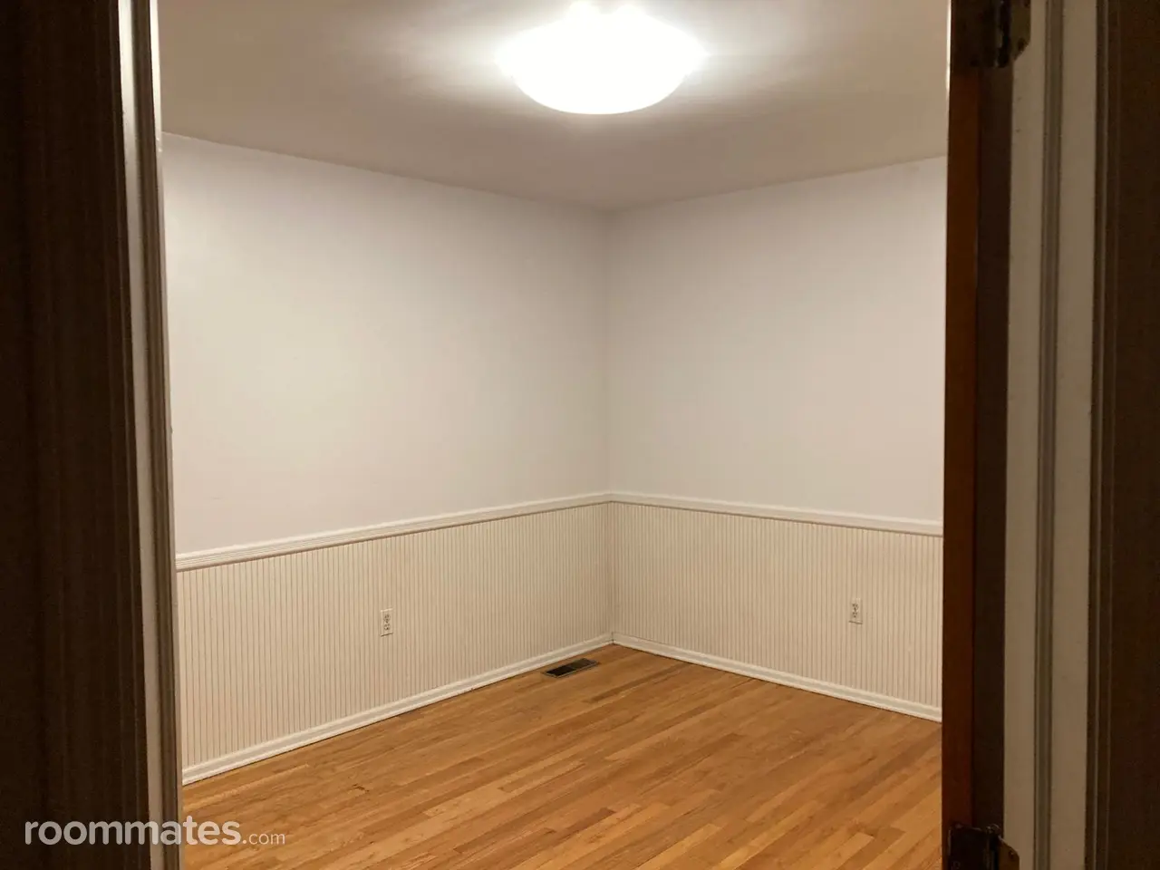 Profile photo 2 of 4