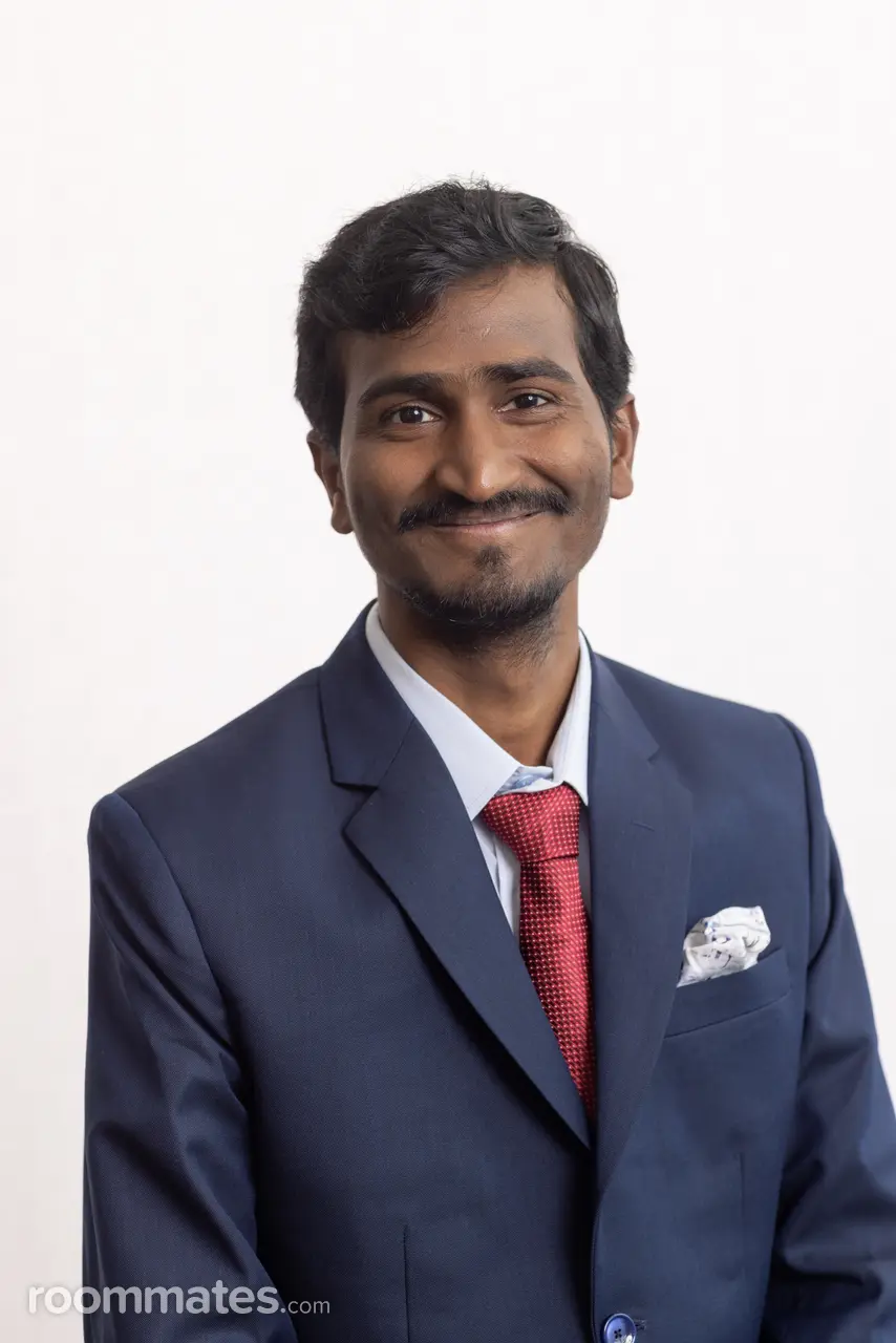 Profile photo 4 of 4