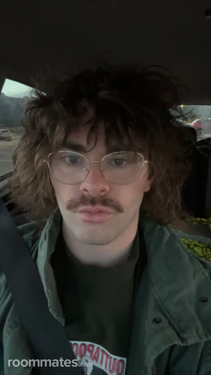 Profile photo 1 of 1