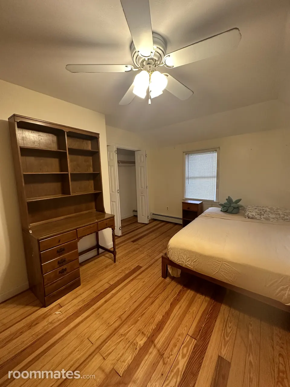 Profile photo 4 of 9