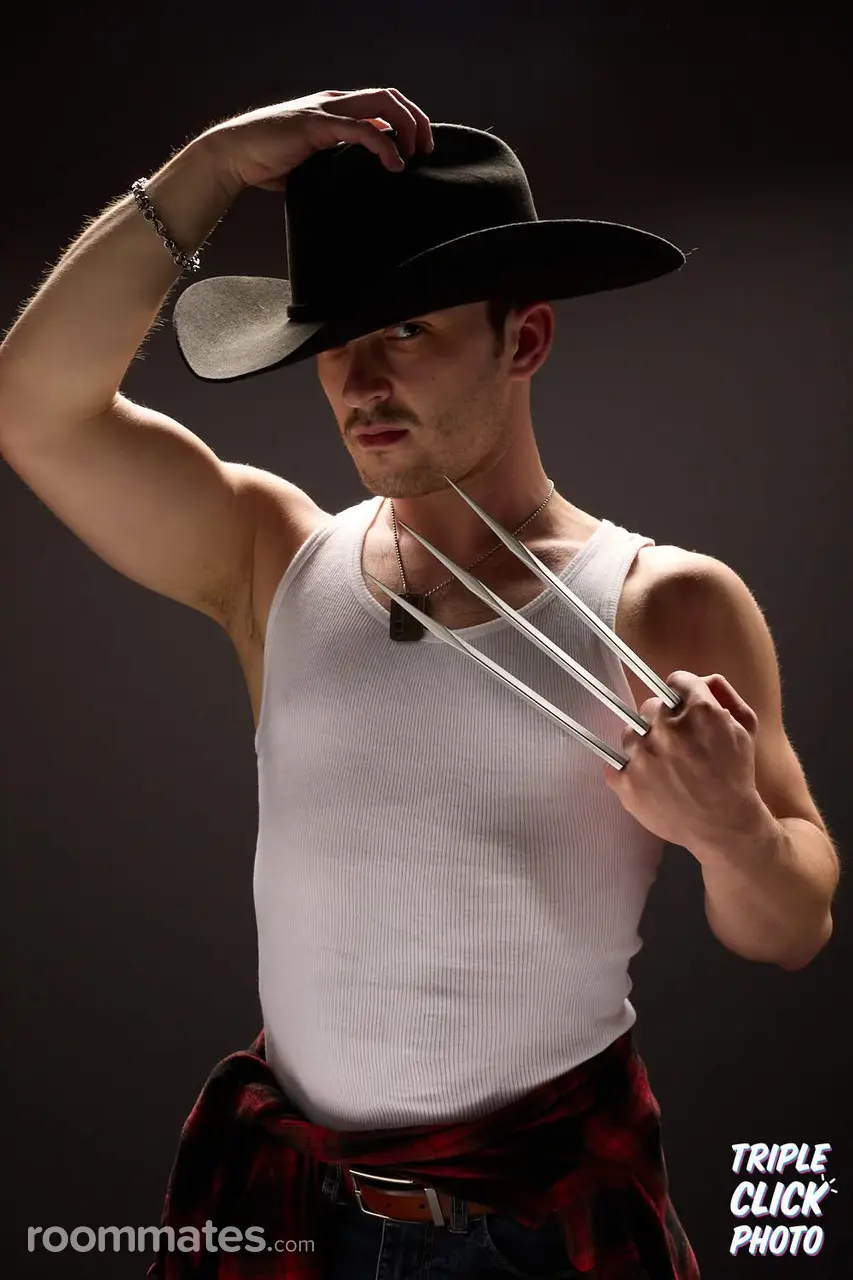 Profile photo 4 of 4