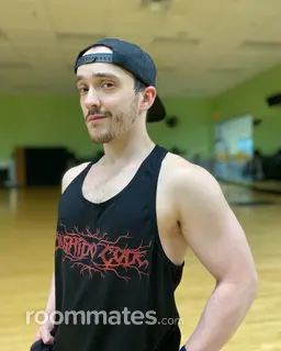 Roommate looking Vancouver, WA, $900