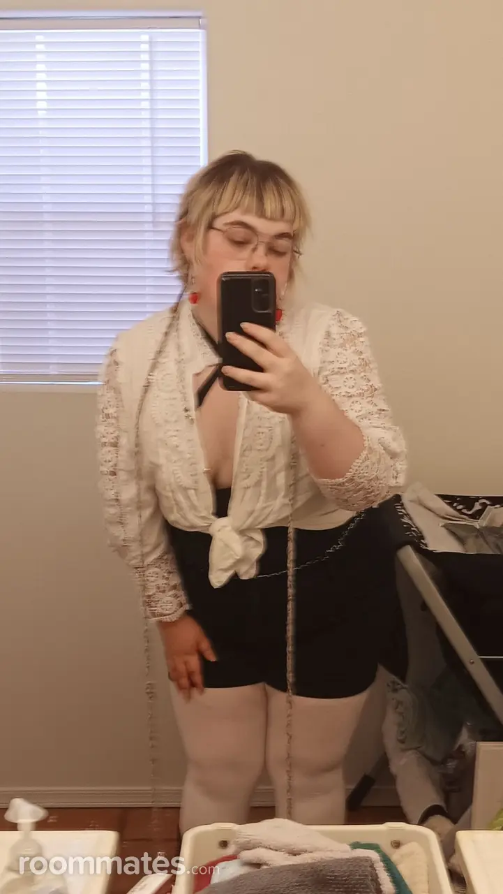 Profile photo 3 of 3