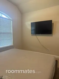 Room for rent in Cypress, TX $700, house