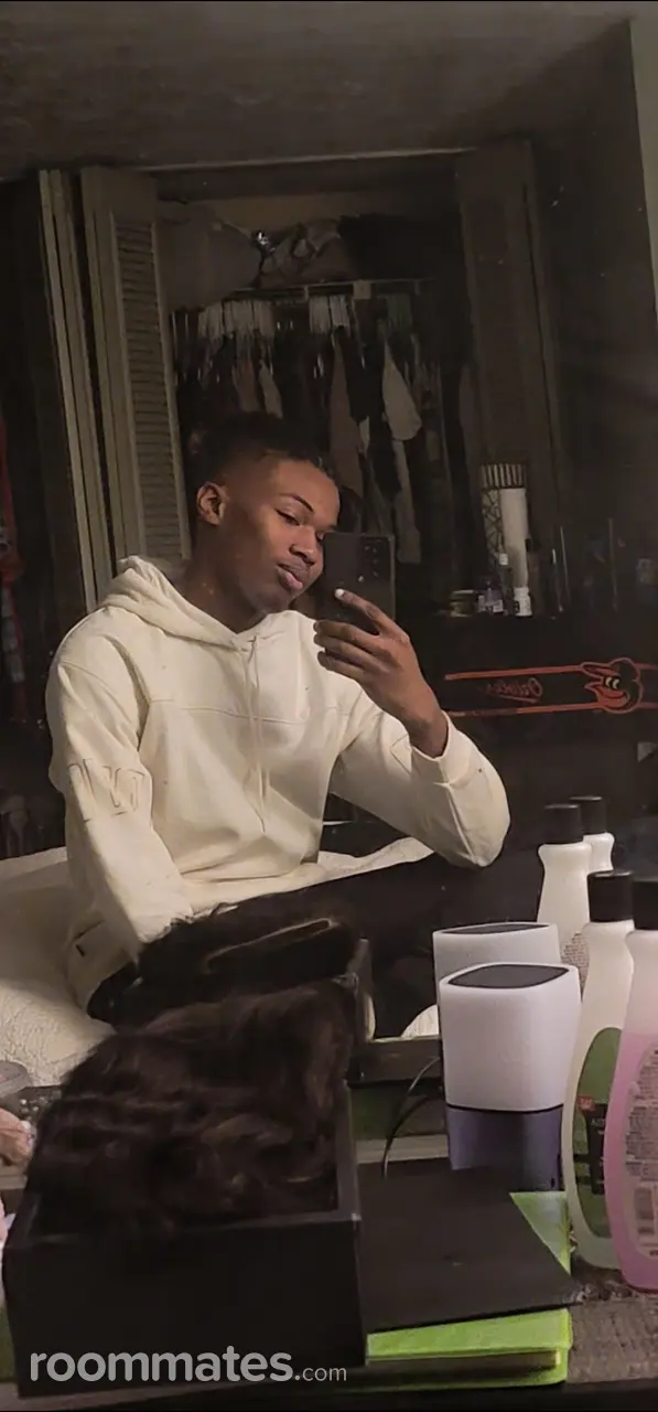 Profile photo 4 of 6