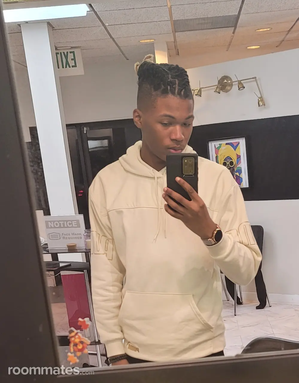 Profile photo 3 of 6