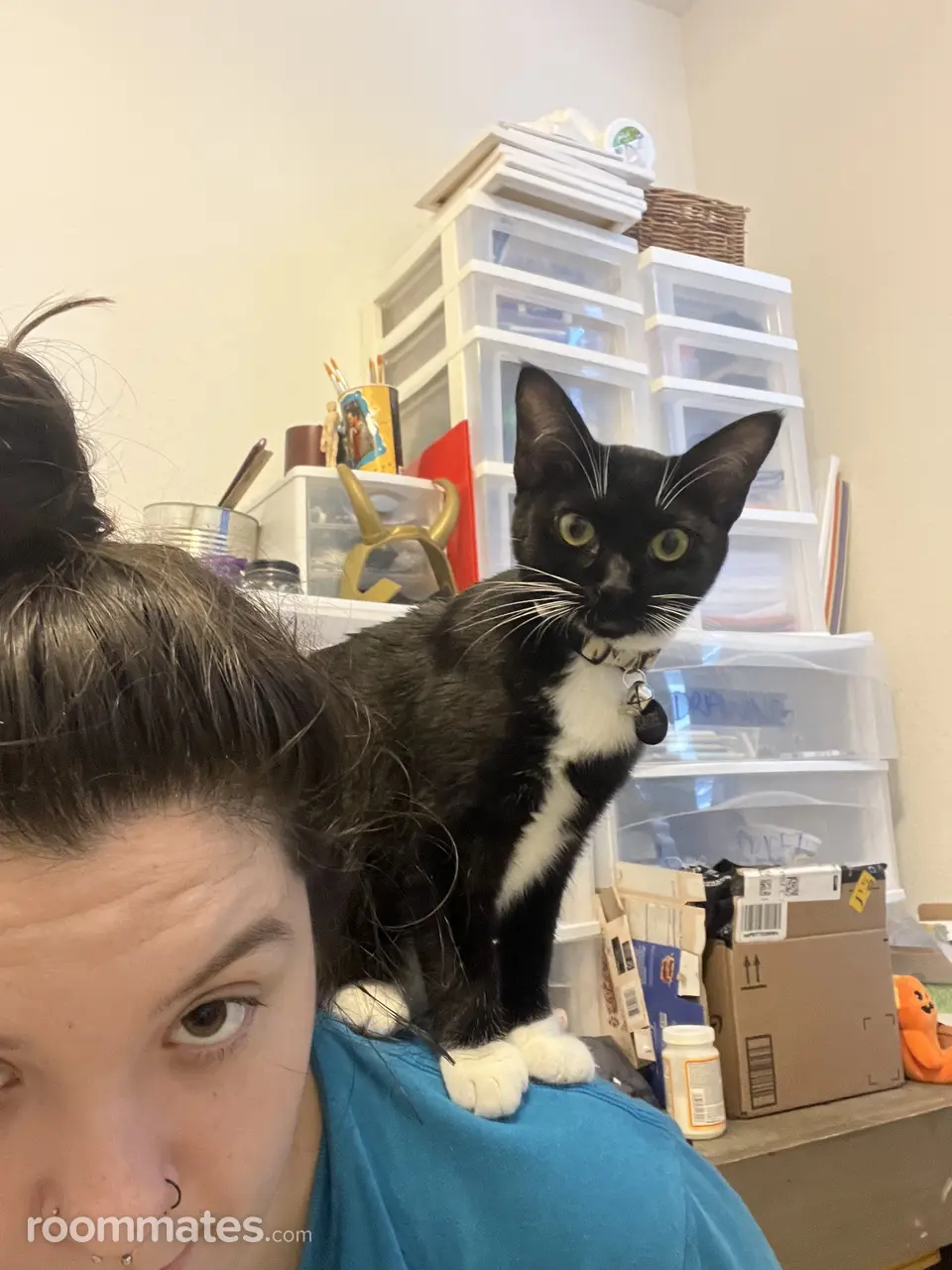 Profile photo 11 of 16