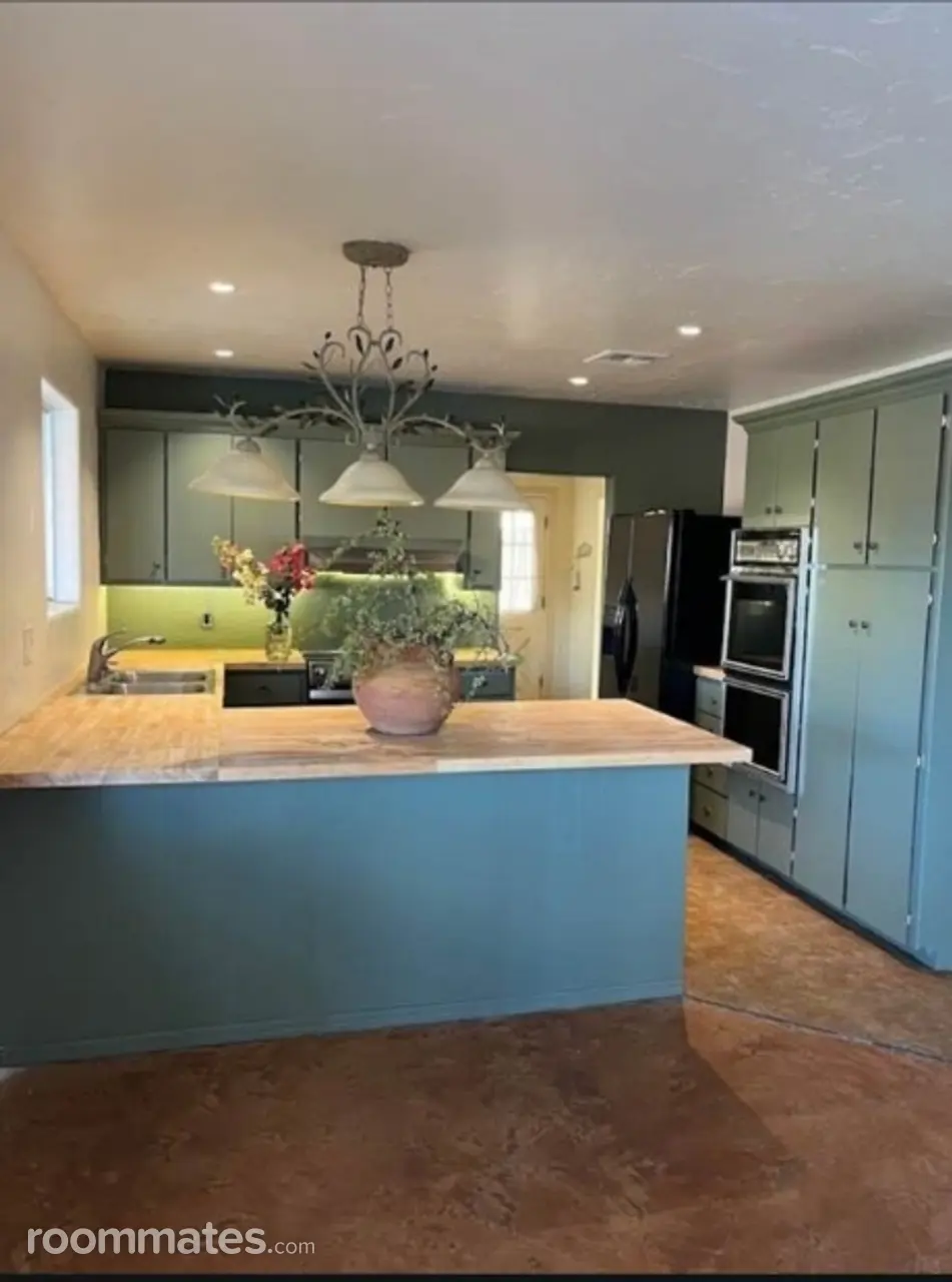 Profile photo 2 of 5